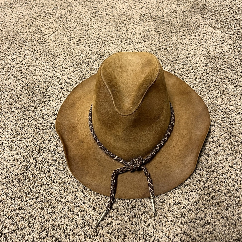 Comstock Medium Leather Cowboy Hat